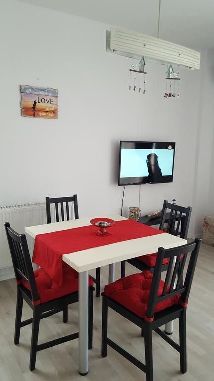 Alex Apartments Năvodari Екстериор снимка