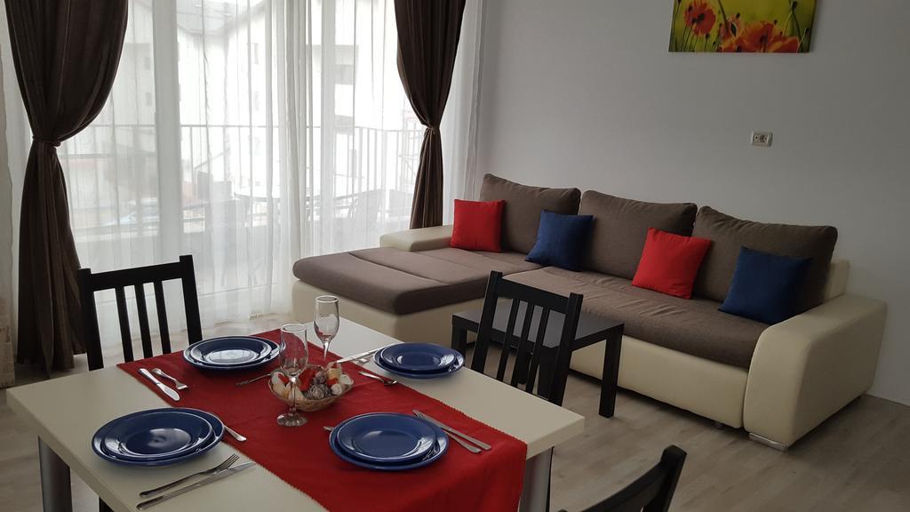 Alex Apartments Năvodari Екстериор снимка